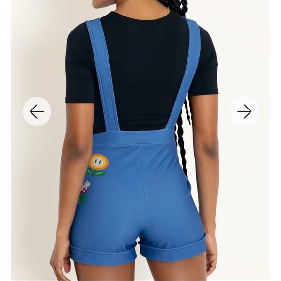 MARIO SHORT OVERALLS SIZE SMALL
NEW WITHOUT TAG BLACKMILK BM - Picture 5 of 8